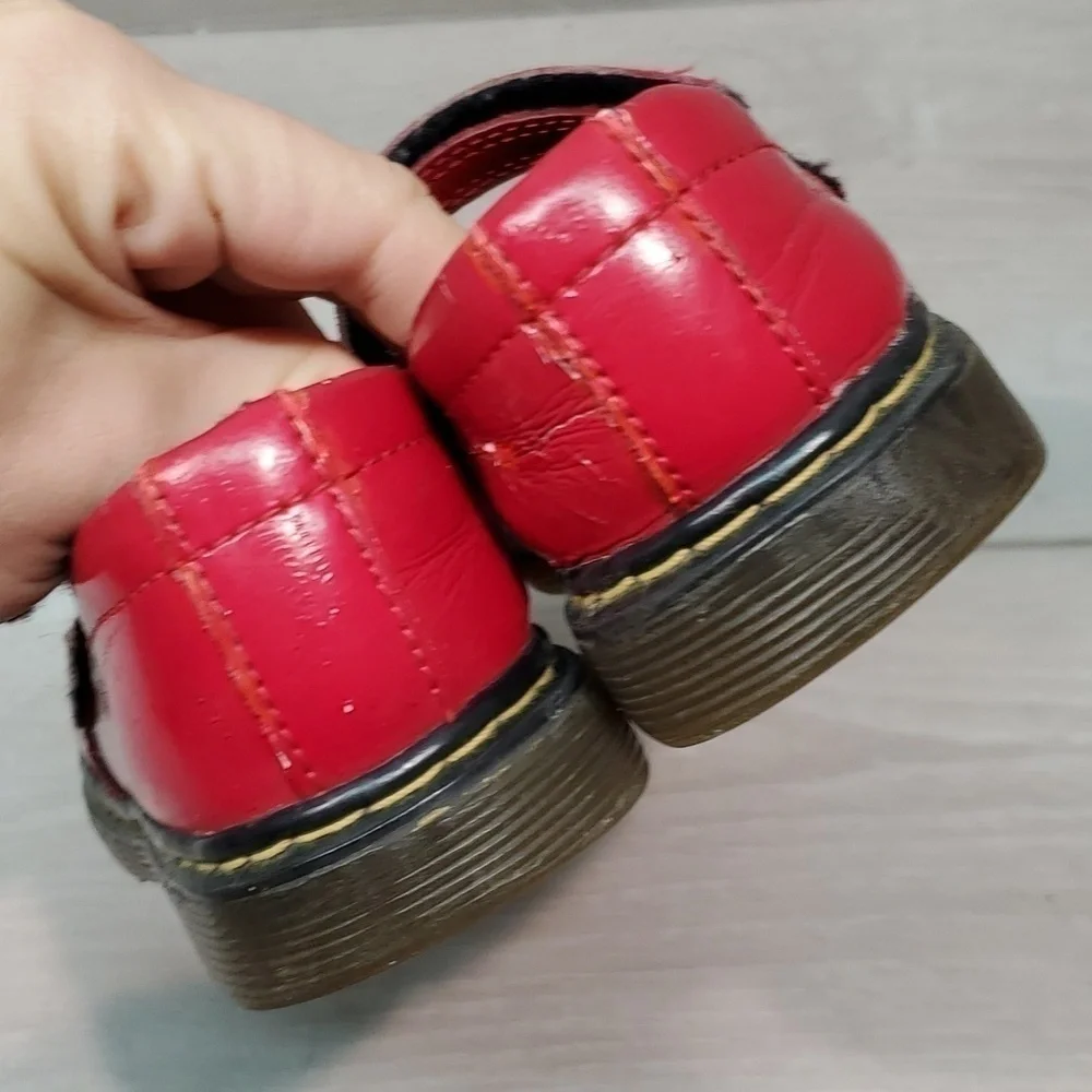 Dr.Martens Kids Girls Leather Red Tully Clogs shoes sz 9Toddler